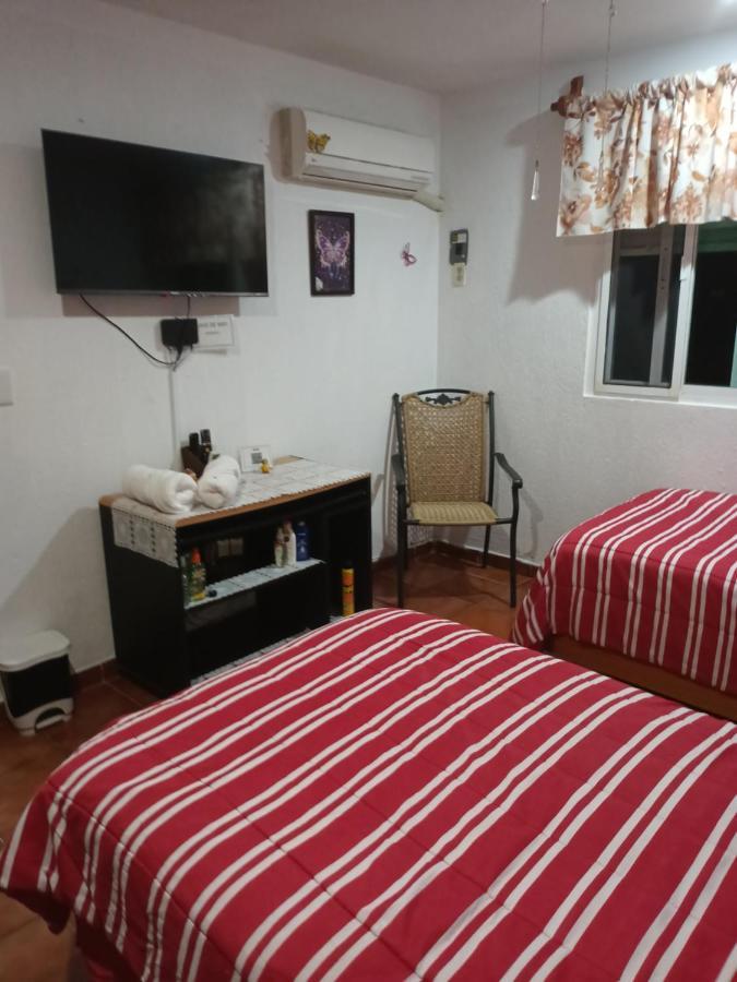 Mariposas Rooms Cancún Exterior foto